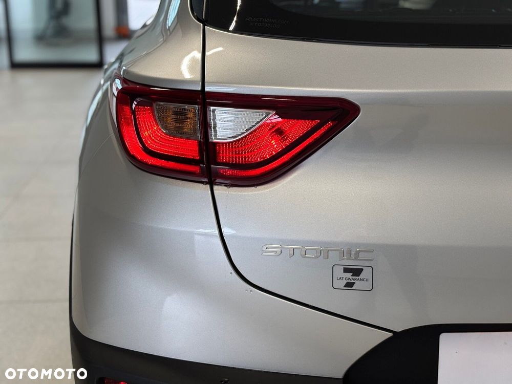 Kia Stonic - 24