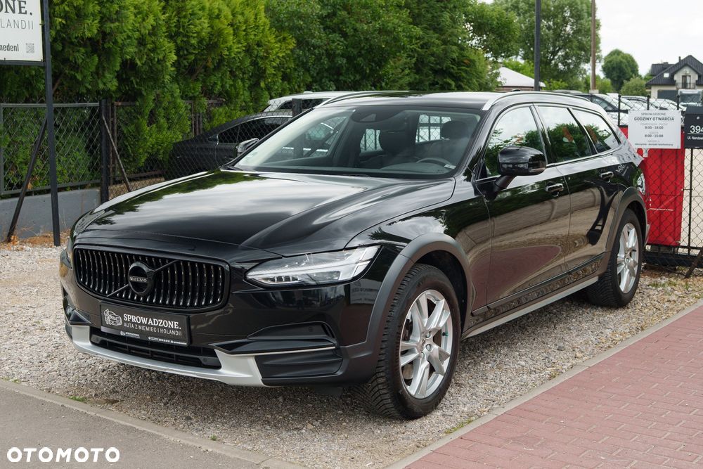 Volvo V90 Cross Country D4 AWD Geartronic Pro - 33