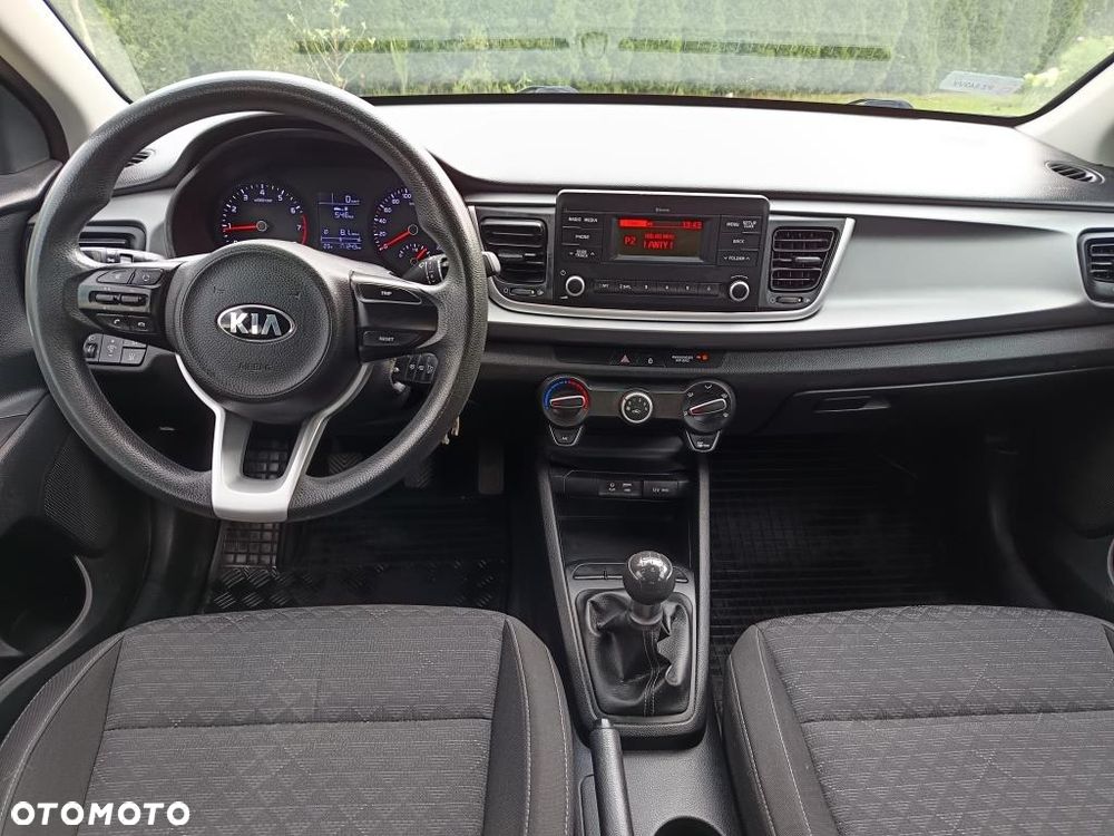 Kia Rio 1.2 M - 11