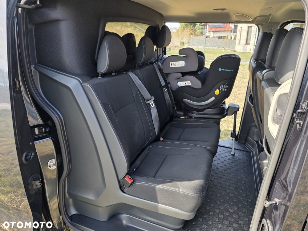 Renault Trafic Grand 2.0 dCi EDC - 16