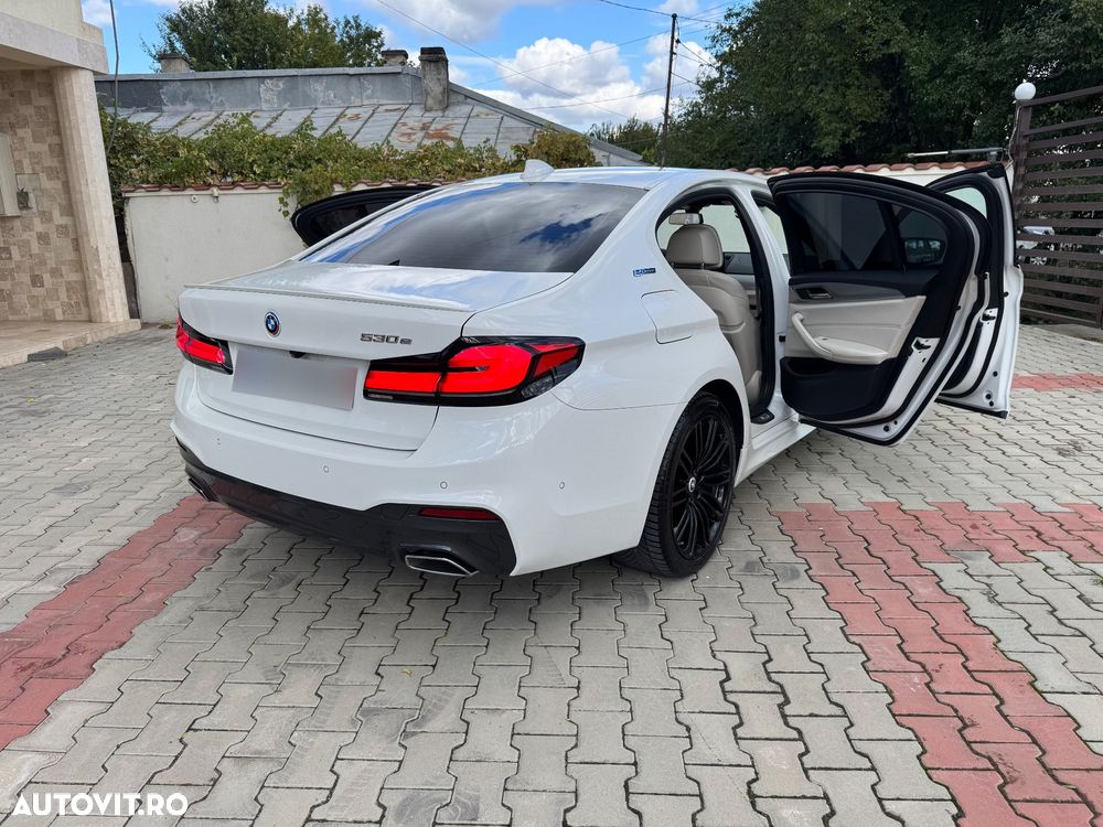 BMW Seria 5 530e Aut. M Sport Edition - 24