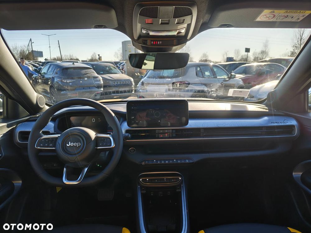 Jeep Avenger 1.2 T3 mHEV The North Face 4xe eDCT6 - 14