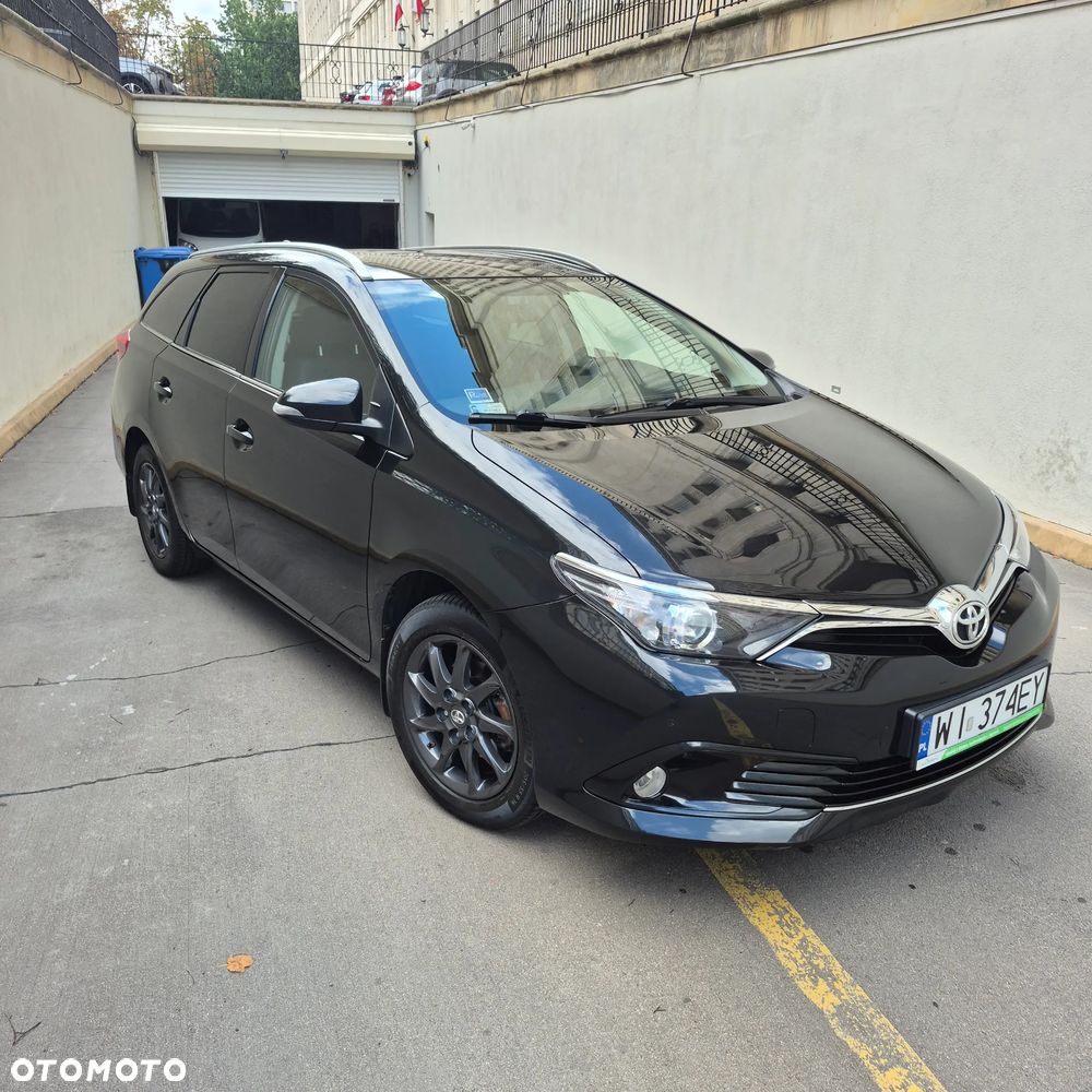 Toyota Auris 1.6 Comfort - 2