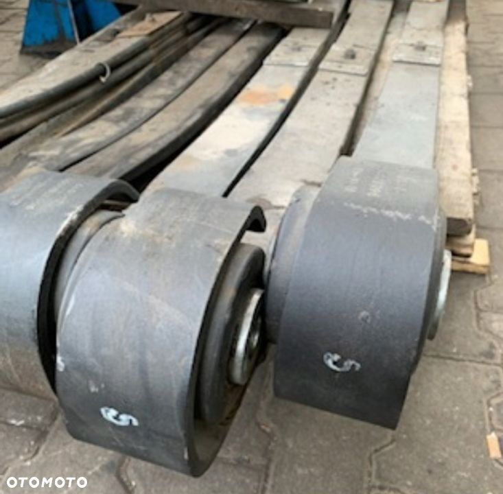 Resor przedni Mercedes Actros Mp4