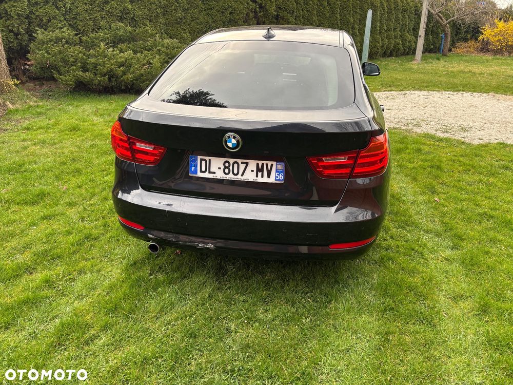 BMW 3GT 320d Sport Line - 7