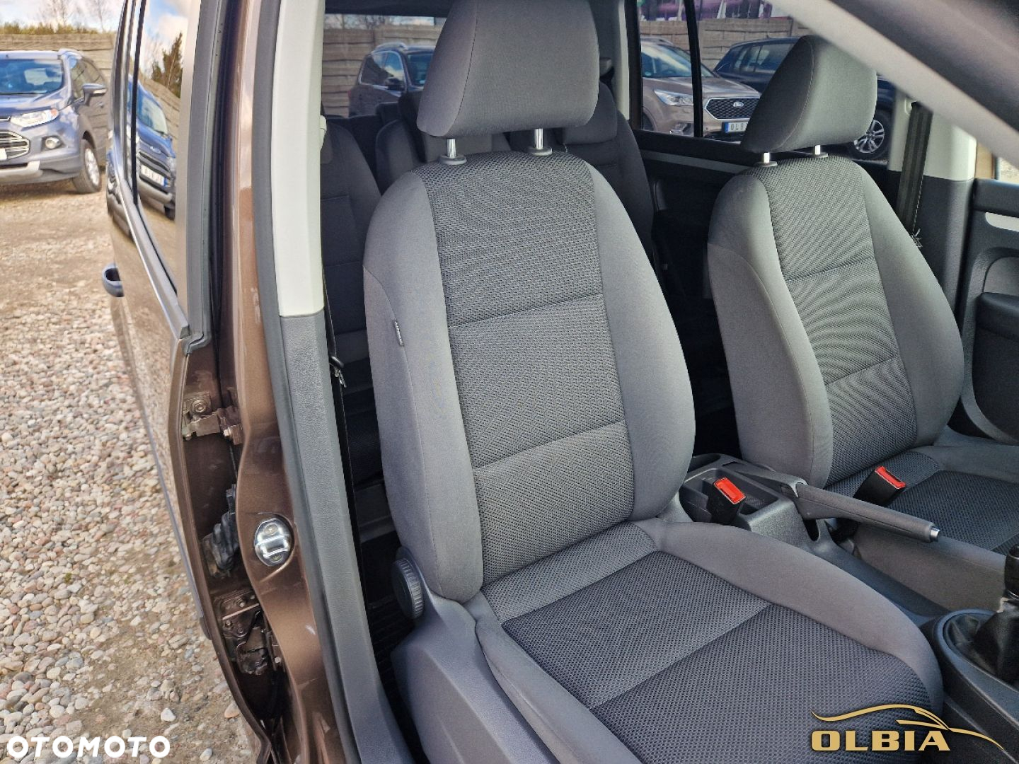 Volkswagen Touran - 31