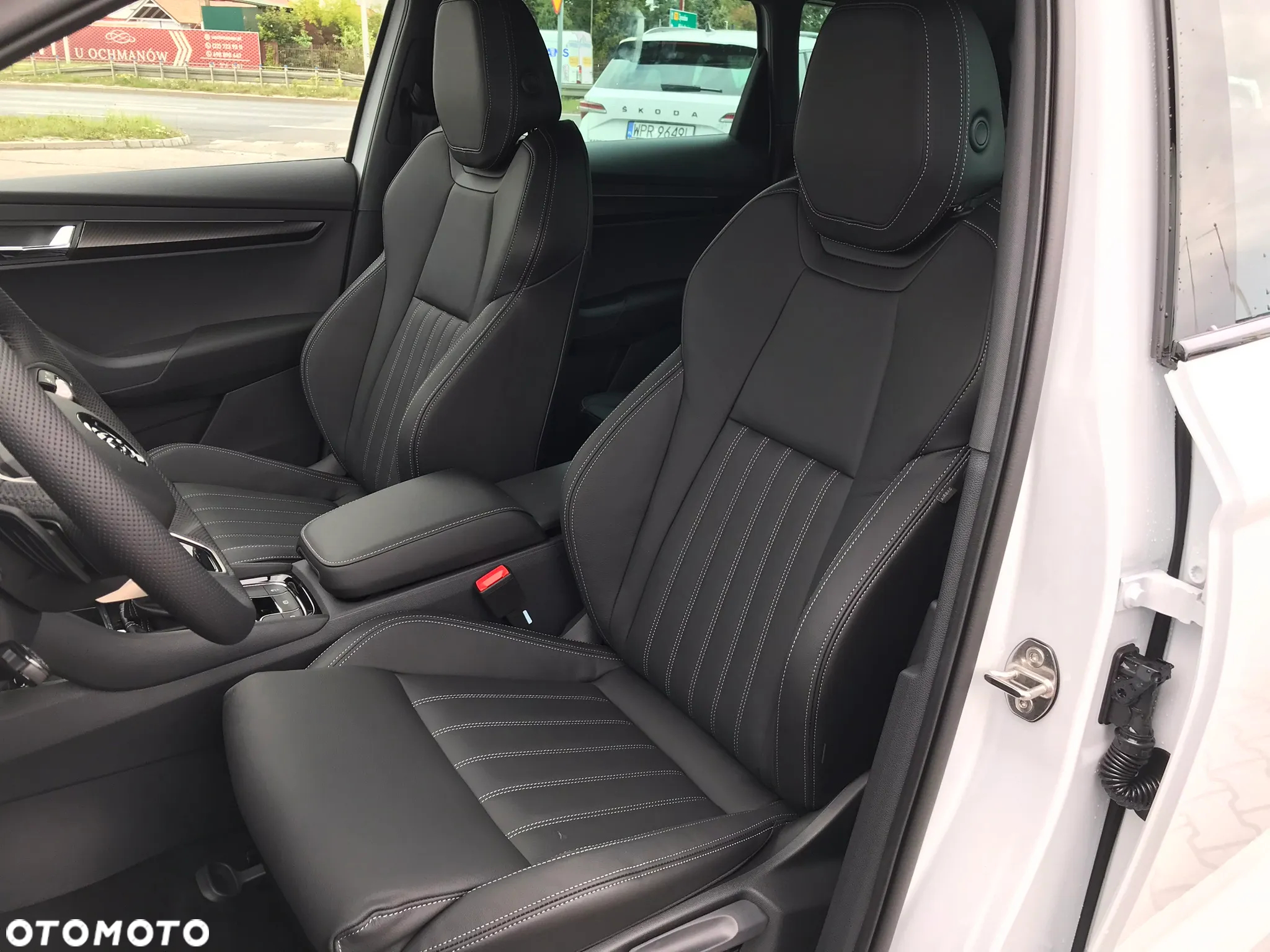 Skoda Karoq 1.5 TSI ACT Sportline DSG - 8