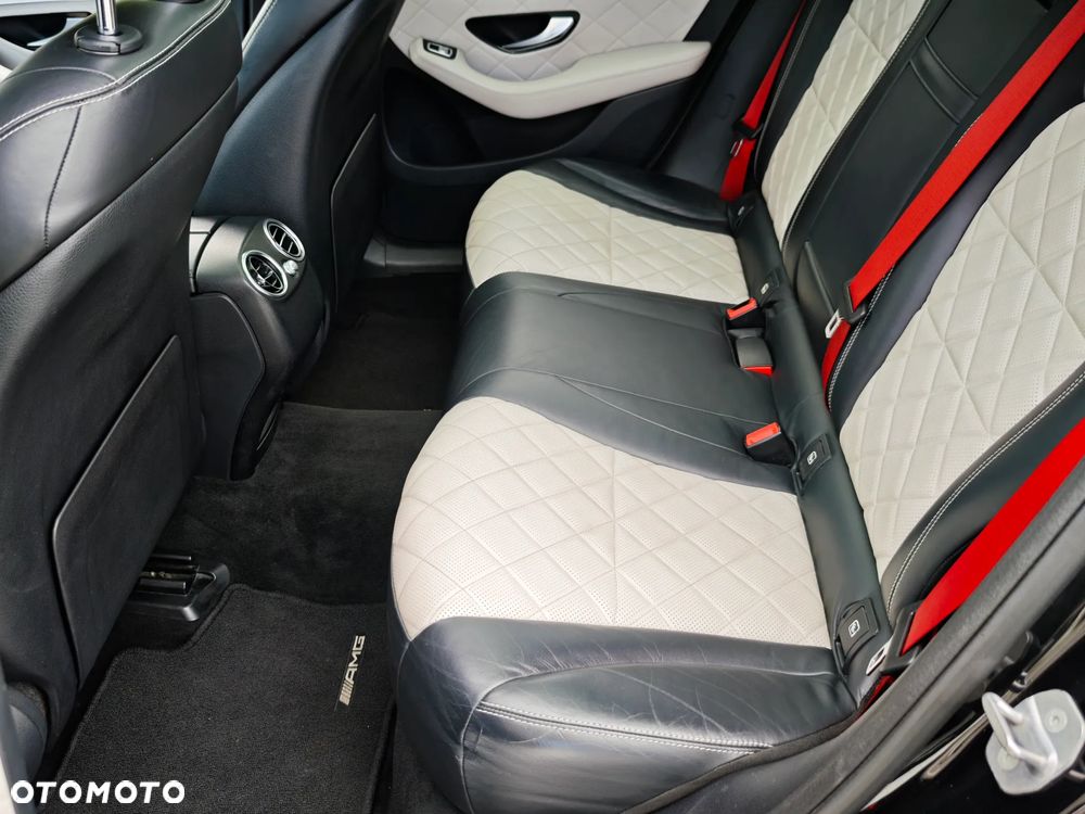 Mercedes-Benz GLC AMG 43 4-Matic - 33