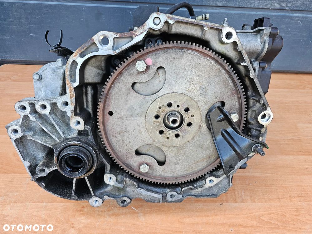 SKRZYNIA BIEGÓW AUTOMAT KONWERTER OPEL ASTRA J 1.4 TURBO 1DPW 24259619 USZKODZONA - 10