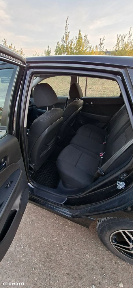 Hyundai i30 1.4 Classic + - 8