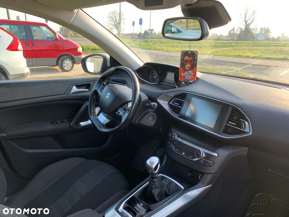 Peugeot 308 - 9