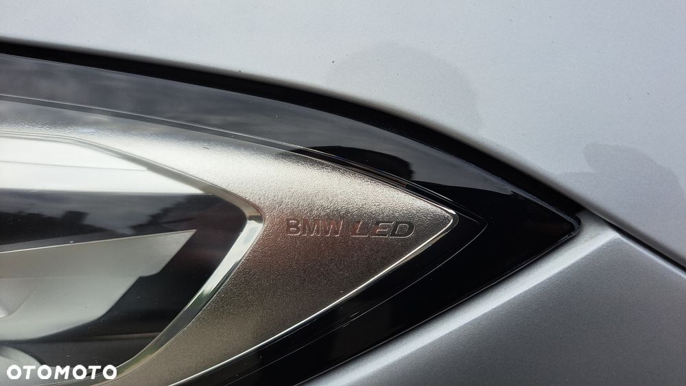BMW Seria 3 318d - 18