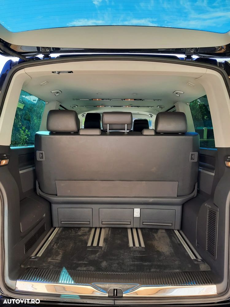 Volkswagen Multivan - 8