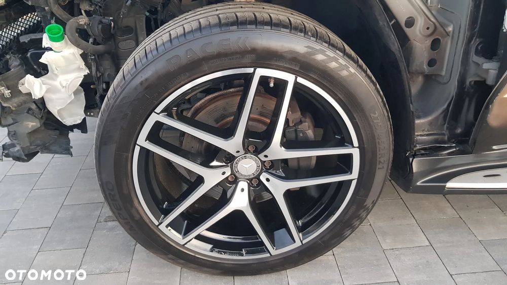 Mercedes-Benz GLE 350 d 4Matic 9G-TRONIC Exclusive - 36