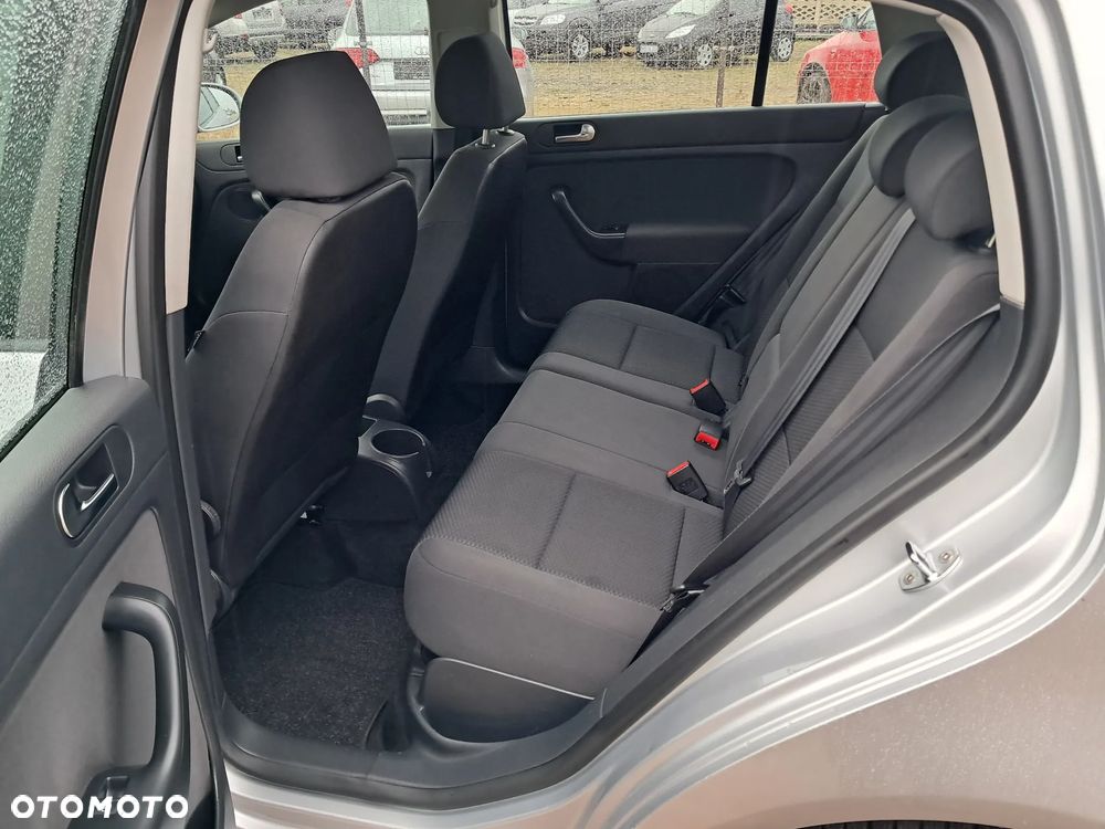 Volkswagen Golf Plus 1.6 Edition - 19