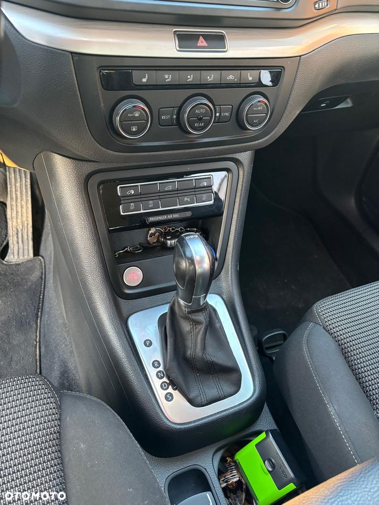 Volkswagen Sharan 2.0 TDI BMT Comfortline DSG - 11