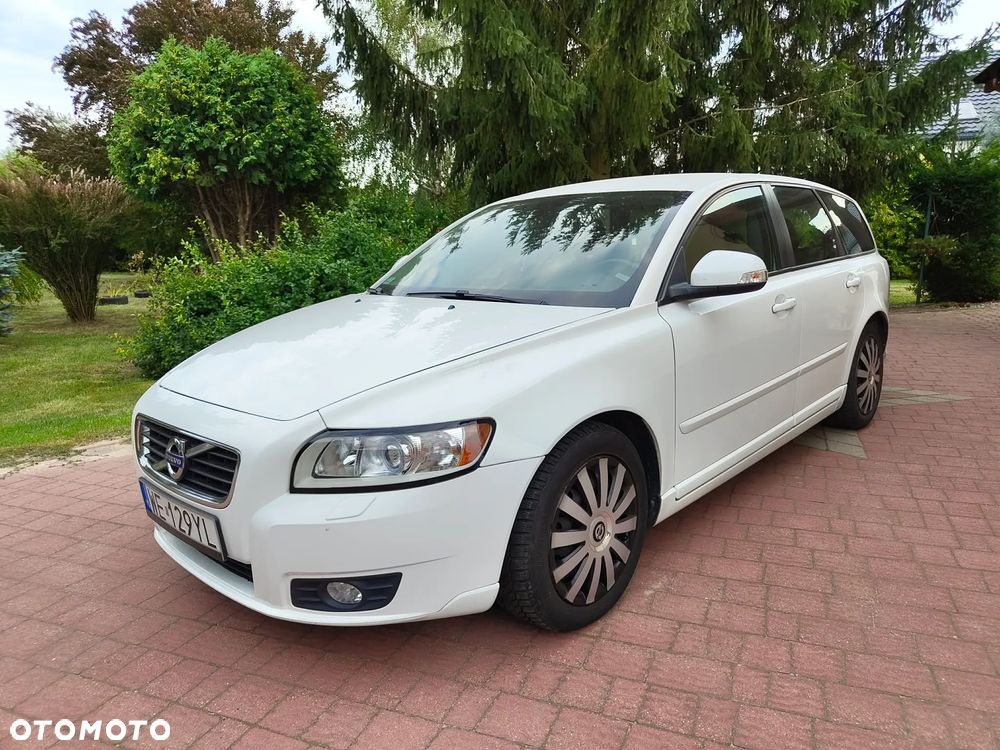 Volvo V50 D2 - 1