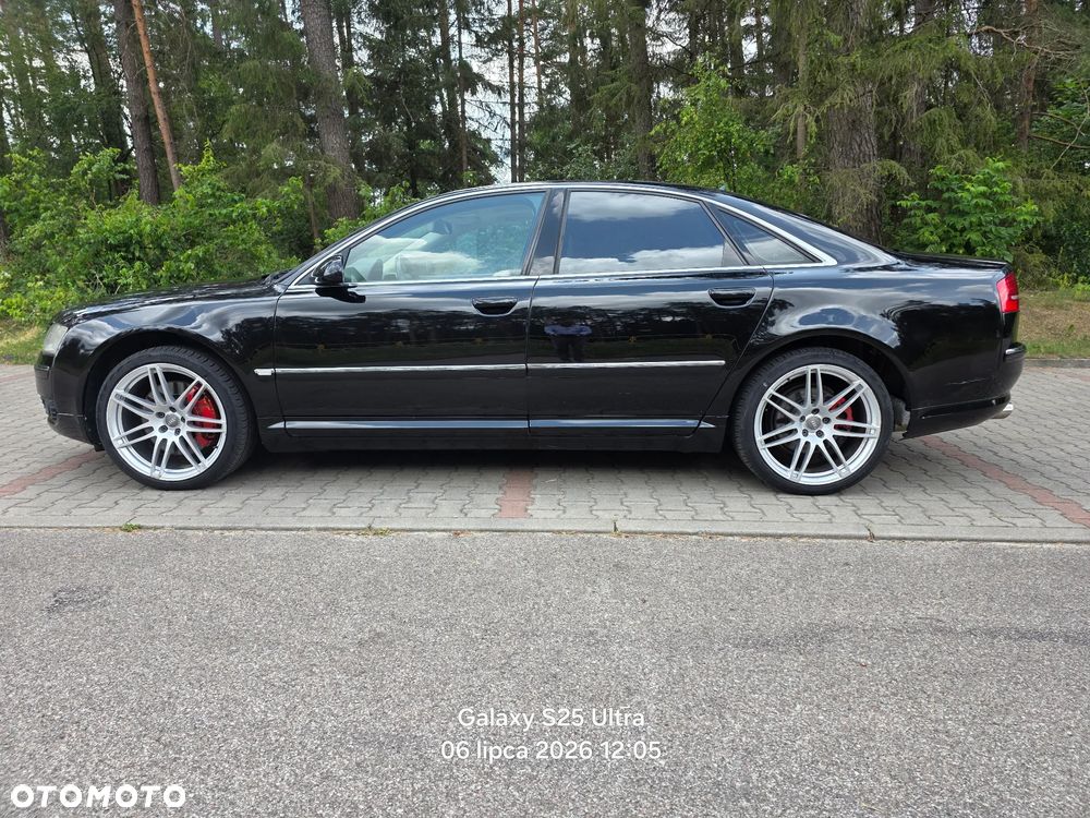 Audi A8 3.7 Quattro - 1