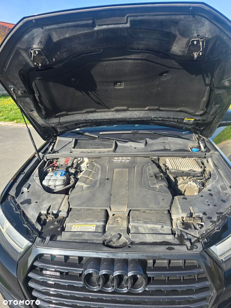 Audi Q7 - 24