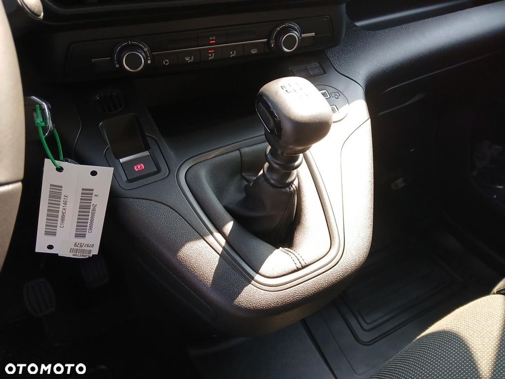 Toyota PROACE CITY - 33