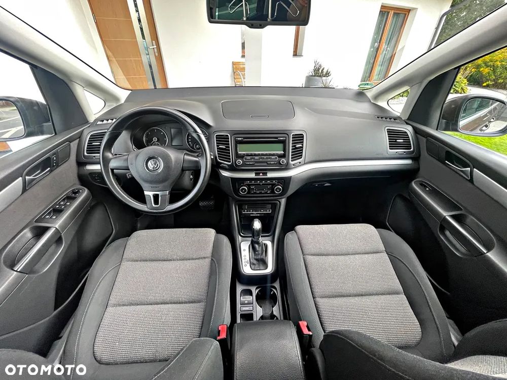 Volkswagen Sharan 2.0 TDI DSG BlueMotion Technology Comfortline - 14