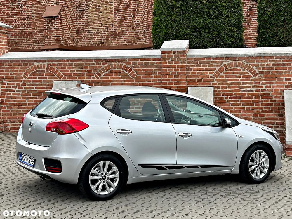 Kia Ceed 1.4 S - 17