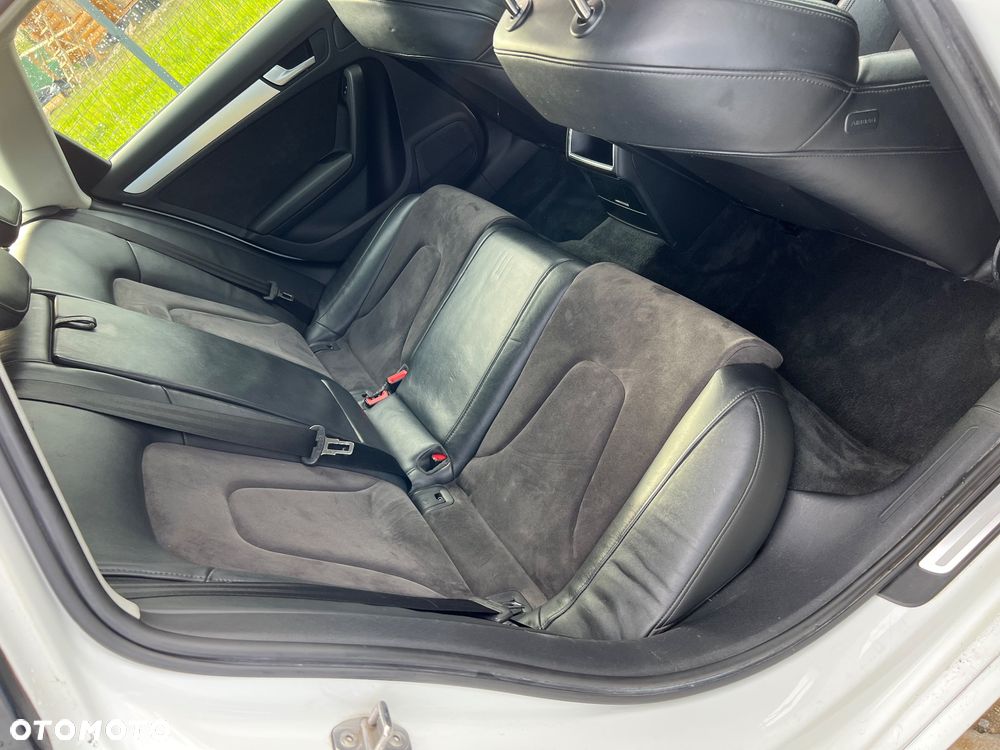 Audi A4 Avant 2.0 TFSI Ambition - 17