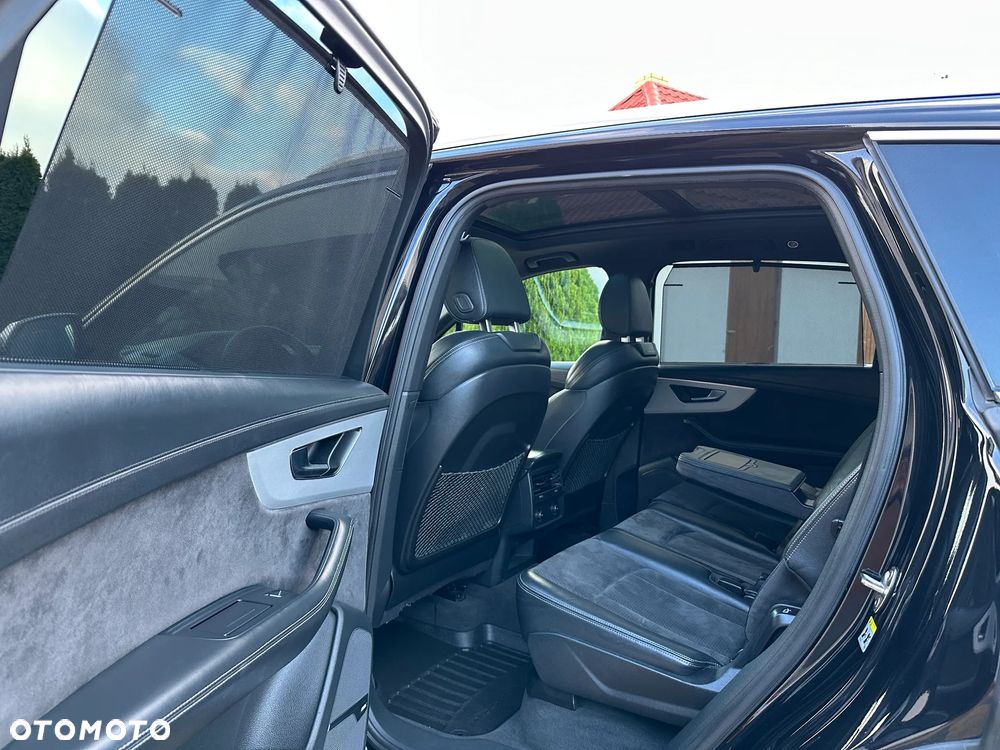 Audi SQ7 - 21