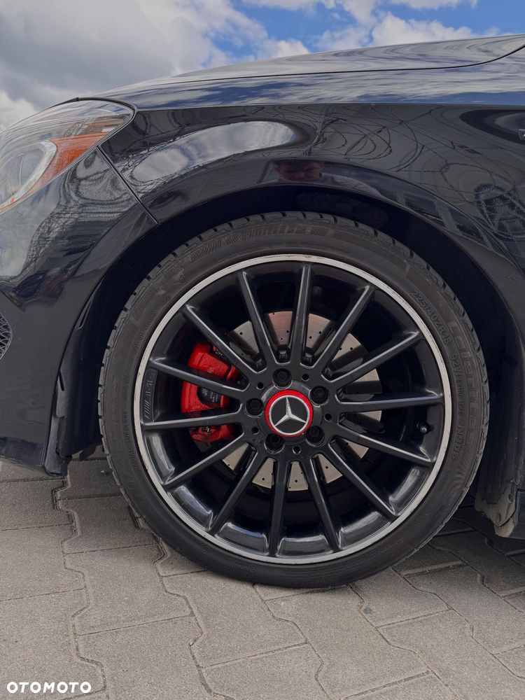 Mercedes-Benz CLA 250 4Matic 7G-DCT AMG Line - 16