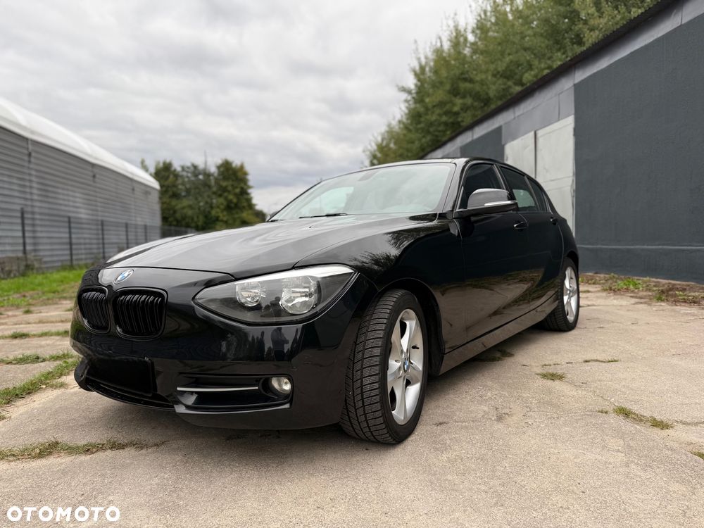 BMW Seria 1 118d Sport Line - 3