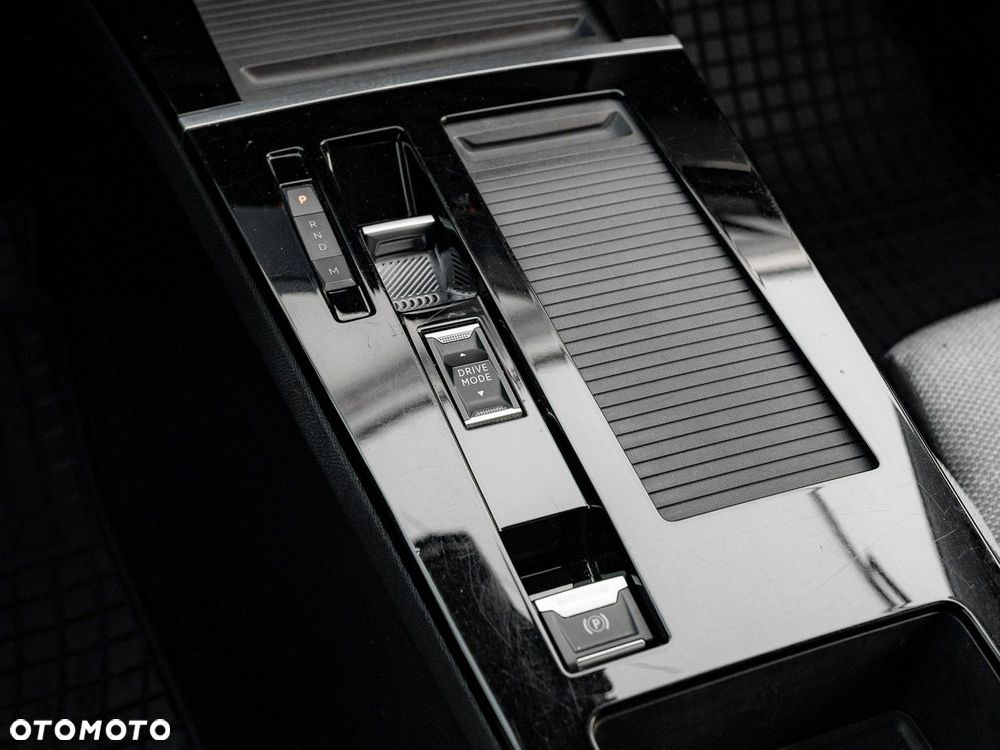 Opel Astra 1.2 T Elegance S&S - 19