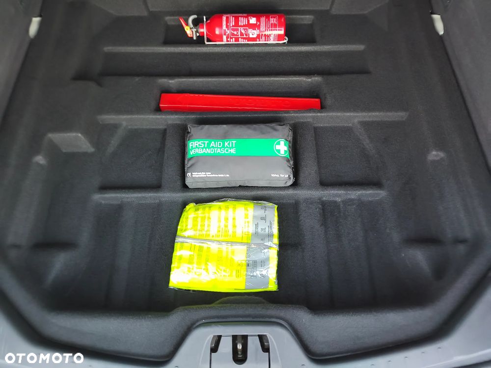 Volvo V60 D2 Kinetic - 27