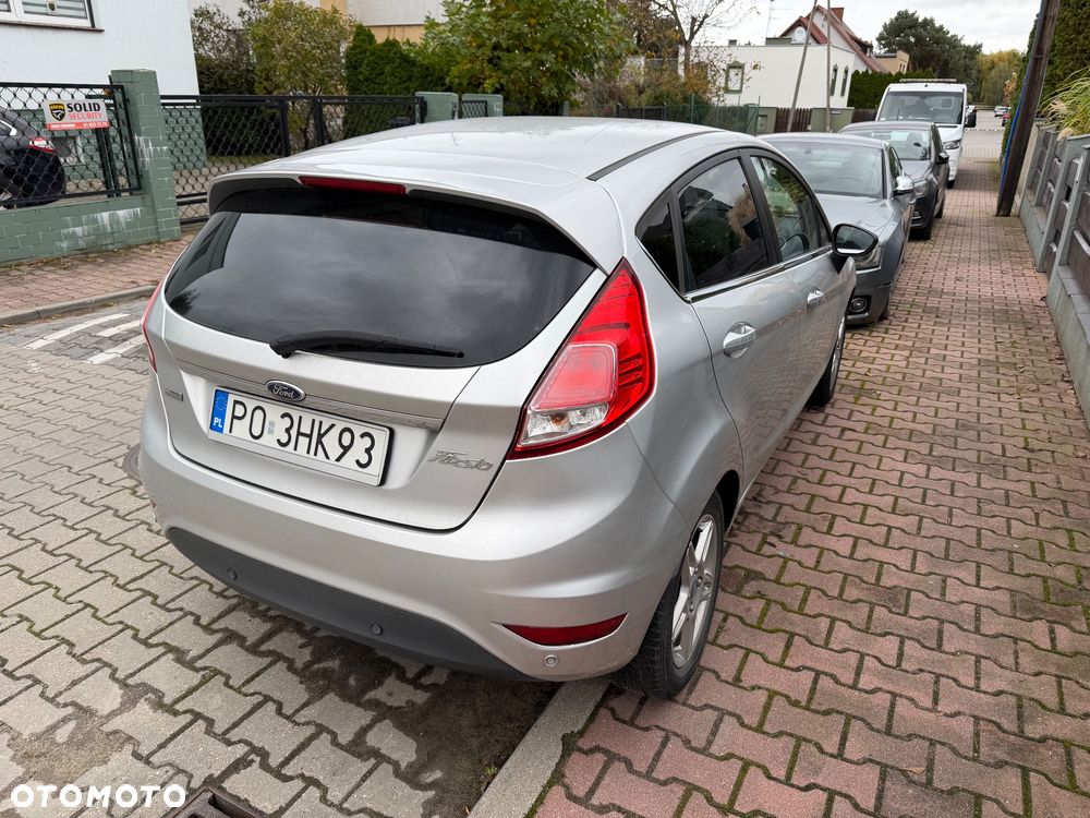 Ford Fiesta 1.0 EcoBoost Titanium - 4