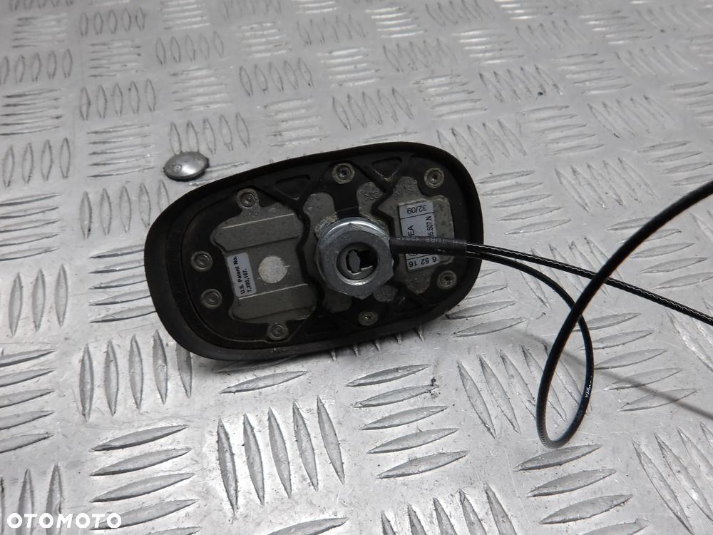 VW PASSAT B6 KOMBI 1.6TDI 2009r. ANTENA DACHOWA 3C0035507N - 3