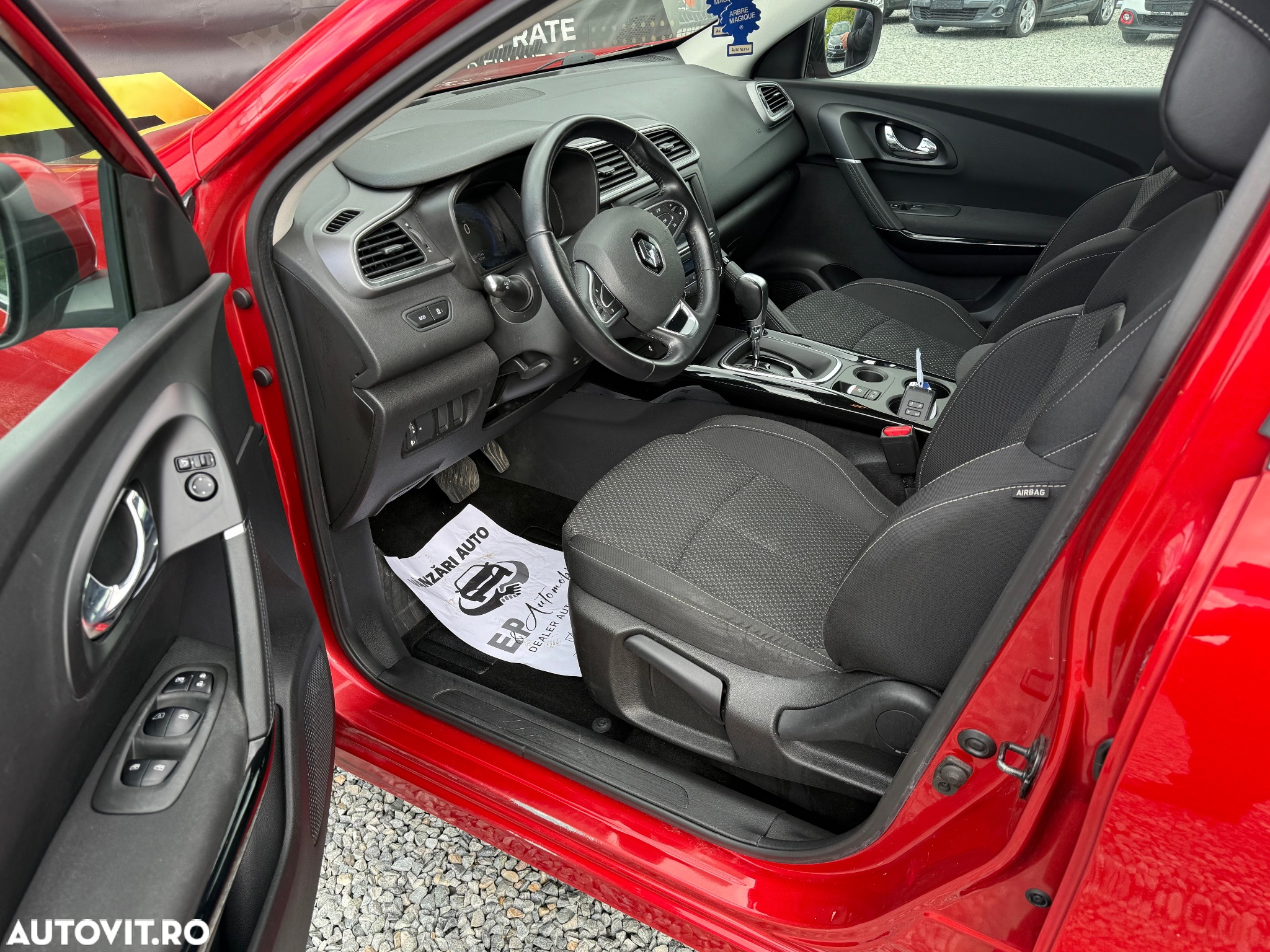 Renault Kadjar BLUE dCi 115 EDC BOSE EDITION - 7