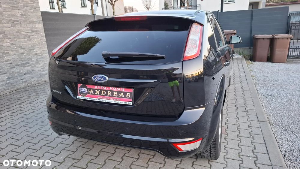 Ford Focus 1.6 16V Black Magic - 12