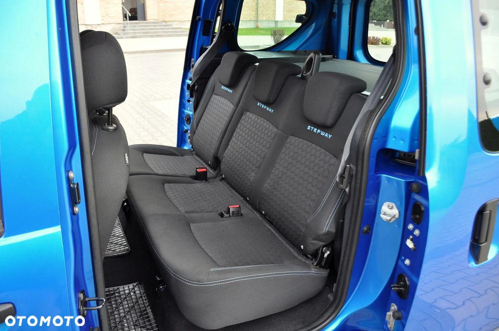 Dacia Dokker TCe 115 Stepway - 21