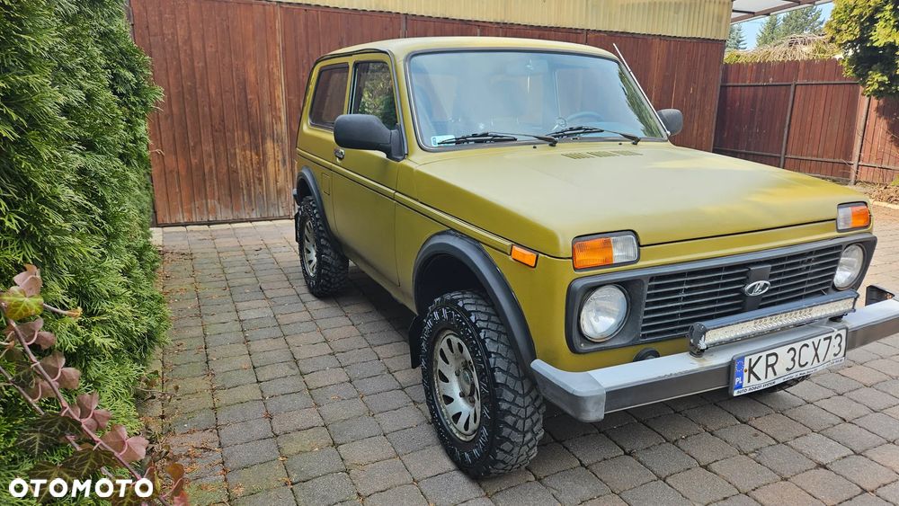 Lada Niva 4x4 - 1
