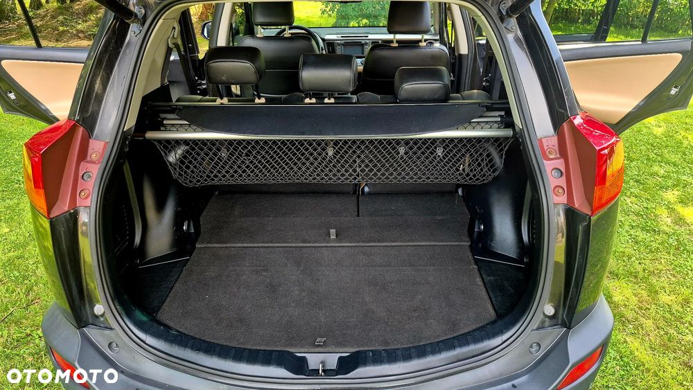 Toyota RAV4 2.0 D-4D Prestige - 14