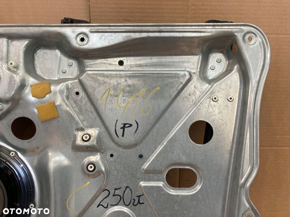 VW T5 MULTIVAN TRANSPORTER 03- PODNOŚNIK MECHANIZM SZYBY PRAWY ORYGINAŁ - 4