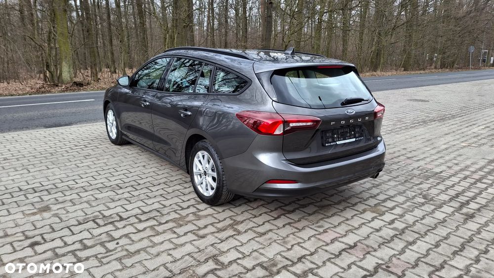 Ford Focus 1.5 EcoBlue Start-Stopp-System COOL&CONNECT - 11