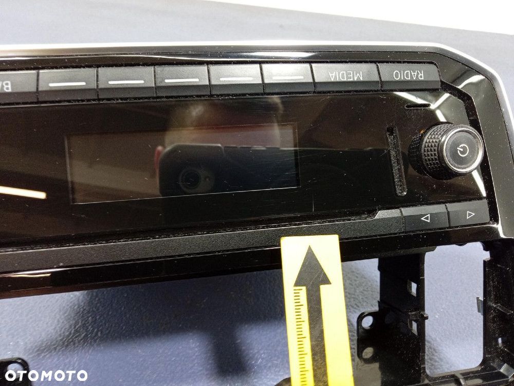 VW UP! LIFT 16- RADIO WYŚWIETLACZ 1S0035867 - 7