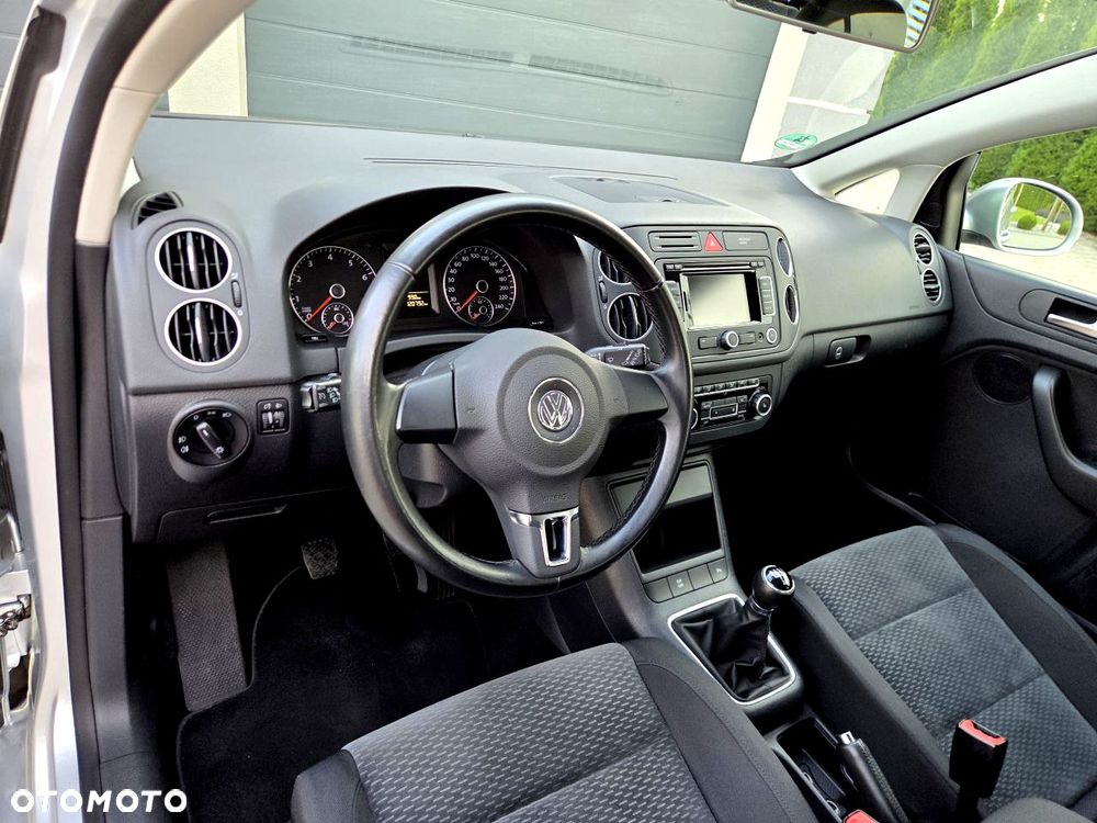 Volkswagen Golf Plus - 15