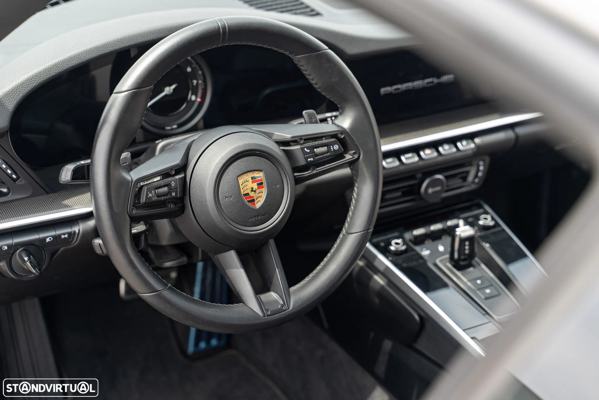 Porsche 911 (992) Carrera 4 PDK - 8