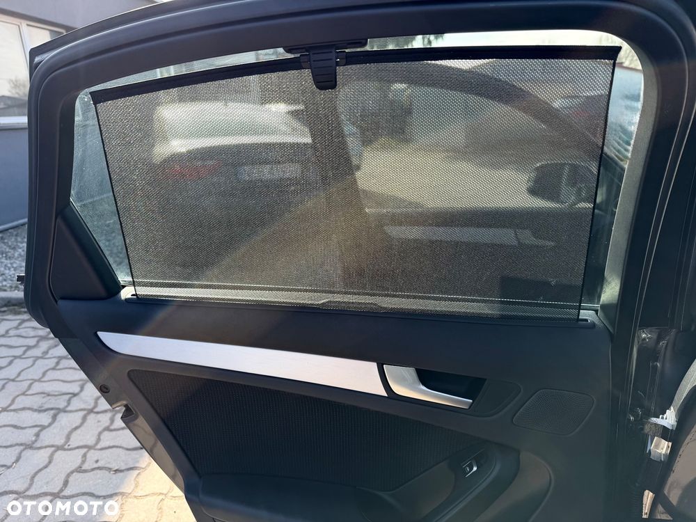 Audi A4 Limousine 2.0 TDI DPF clean diesel S line Sportpaket - 36