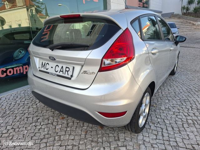 Ford Fiesta 1.25 Trend - 42