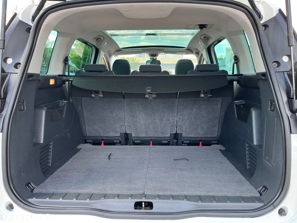 Peugeot 5008 - 34