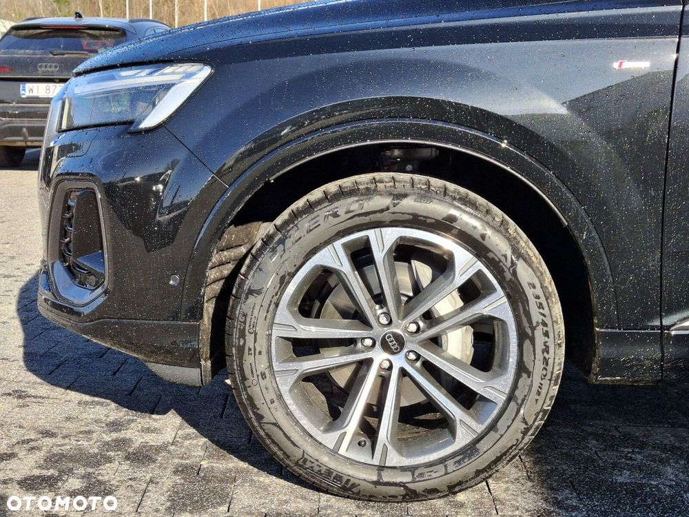 Audi Q7 - 4