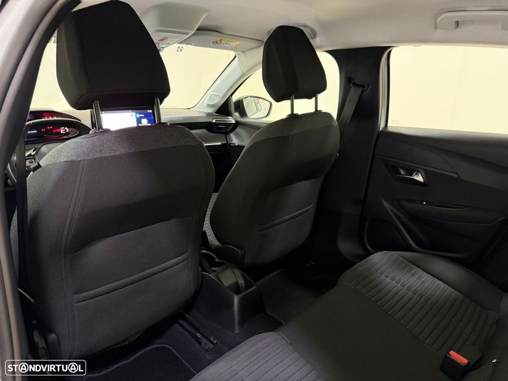 Peugeot 208 1.2 PureTech Active - 37