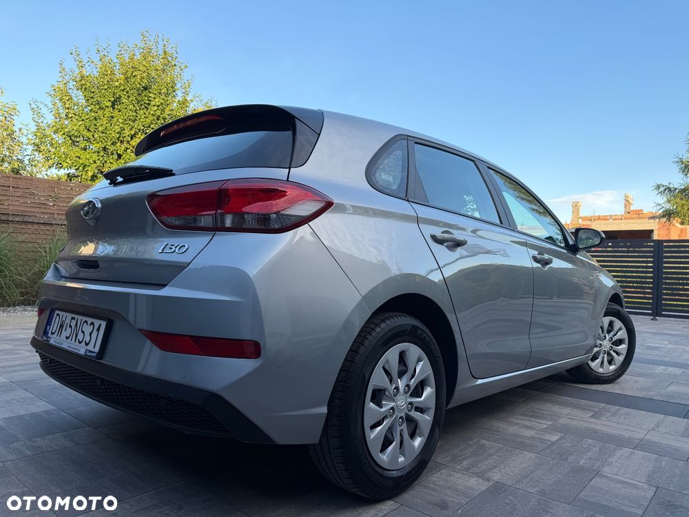 Hyundai i30 1.5 DPI Classic + - 6
